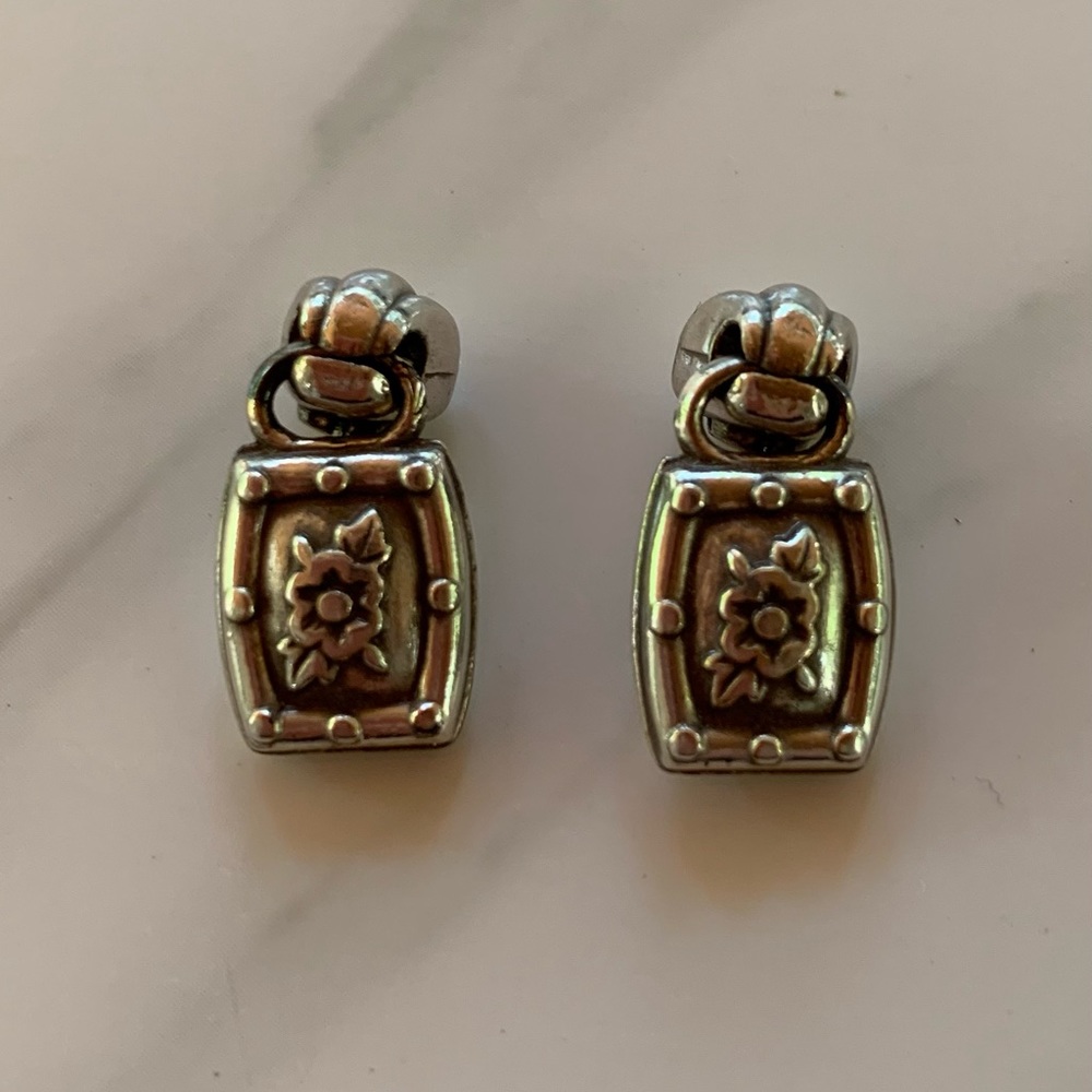 Brighton drop earrings with flower